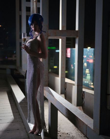 女主角